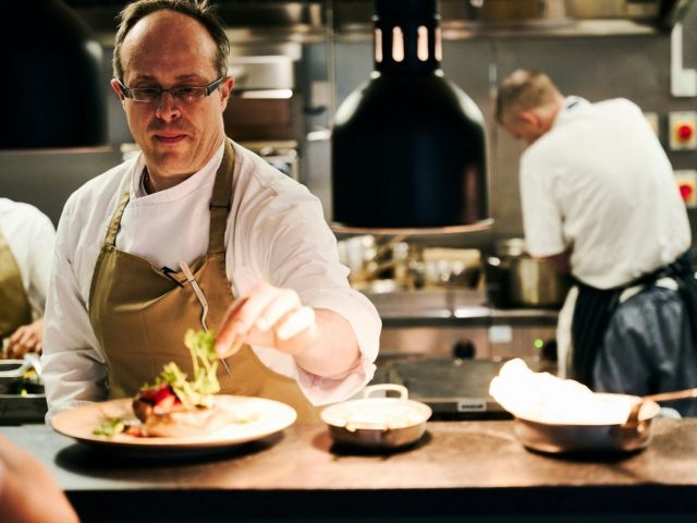 Shout out to our chefs... 

For always cooking up a storm and whipping up fresh flavours. 

#InternationalChefsDay #BournemouthRestaurant #OldHarryRocksRestaurant