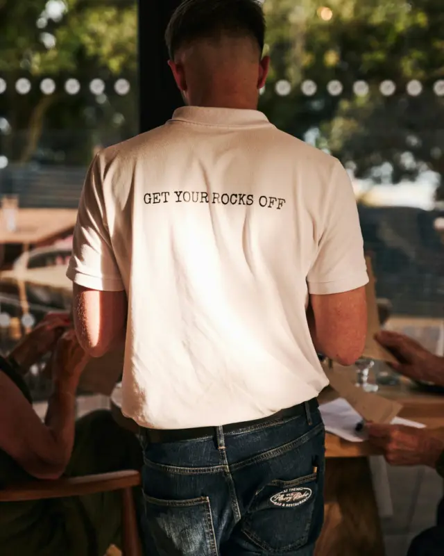 Your summer table is waiting. 👀
Good food. Great drinks. Better company.

#SummerMenu #OldHarryRocks #SouthCoastEats