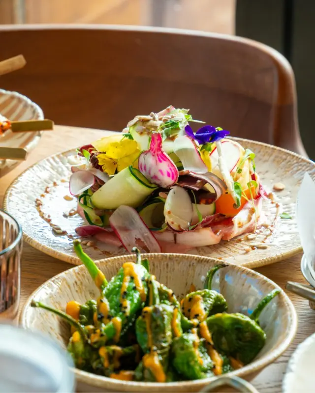 Order for yourself, order for the table, share every plate... or don't. Fresh seasonal flavours, good drinks and even better company are always on the menu.

The best meals are the ones where everyone reaches across the table.
#SummerMenu #OldHarryRocks #SouthCoastEats
