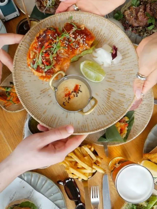 Pass the plates... everyone needs a taste of this one. 🍴

Our Flat Iron Half Chicken is finished with a sticky glaze, served with kimchi mayonnaise, and guaranteed to have everyone reaching across the table for “just one bite”.

📲 Book now:  https://oldharryrocks.com/ 

 #DorsetFood #OldHarryRocks