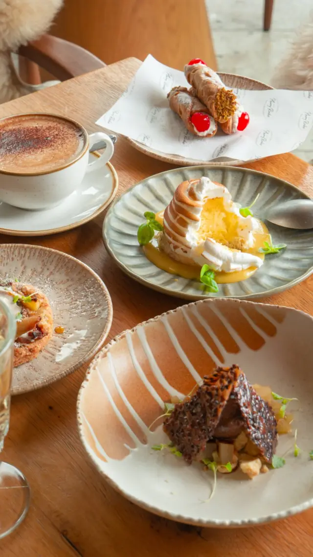Looking for a sign to book lunch with us? This is it. 🍴
⁣
Mango Alaska with passion fruit curd, chocolate crémeux with miso caramel, or Sicilian cannoli with chocolate ricotta and pistachio.
⁣
The only question is: which one are you saving room for?
⁣
1 course £16.50 | 2 courses £23 | 3 courses £27
#OldHarryRocks